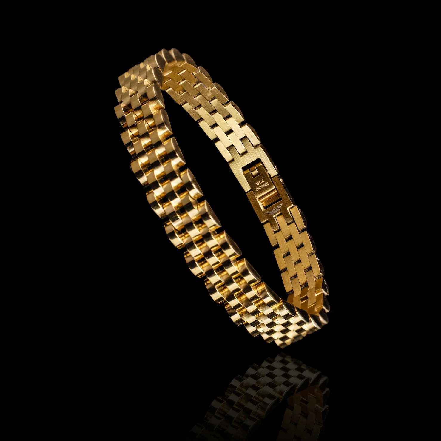 Crest Bracelet - Image 2