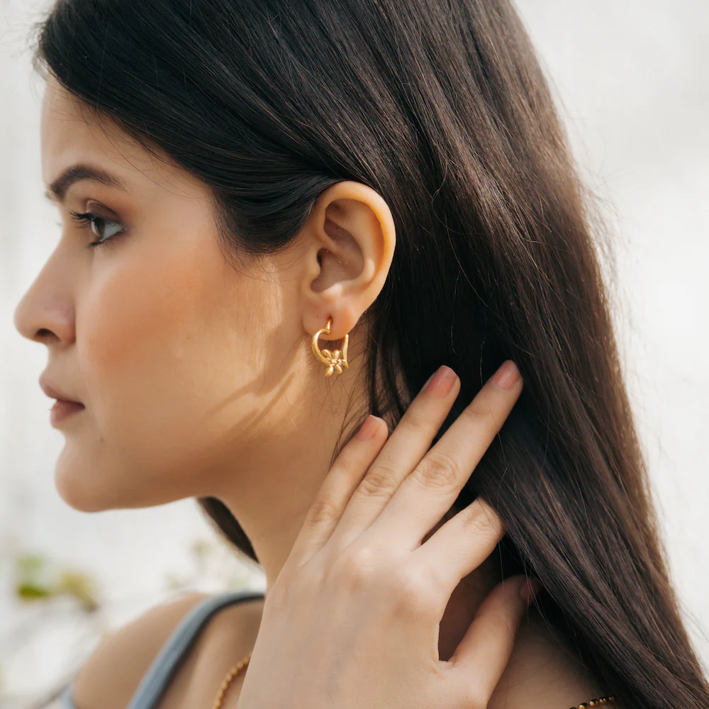 Love Bloom Earrings - Image 4