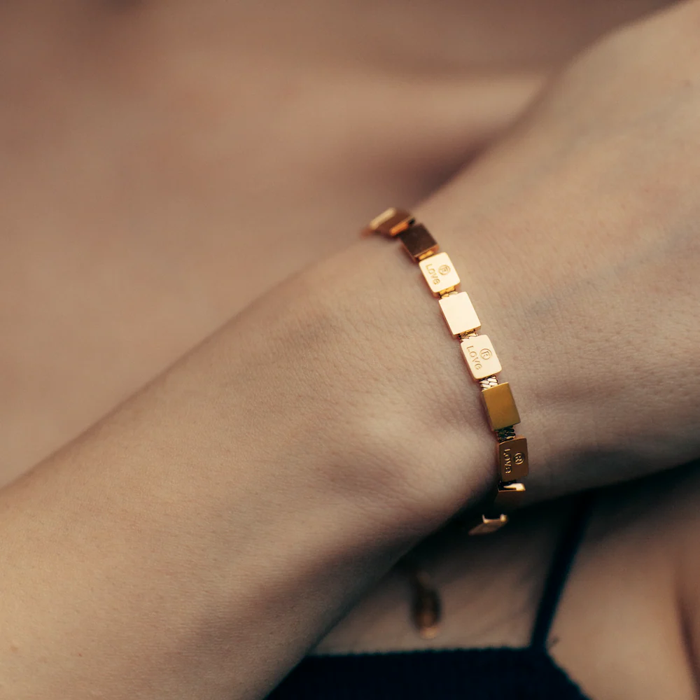 Love Regd Bracelet - Image 3