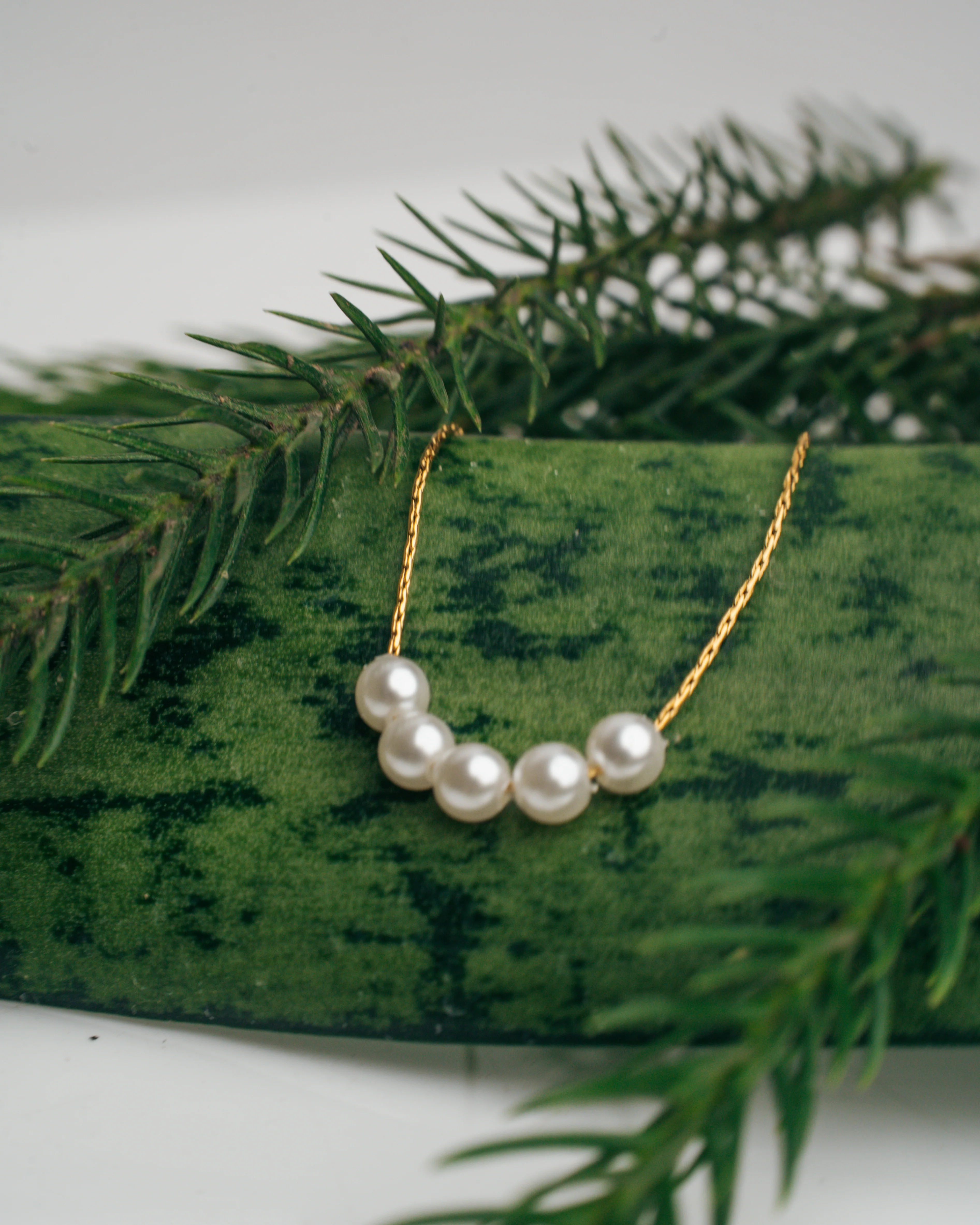 Pearl Dot Pendant - Image 7