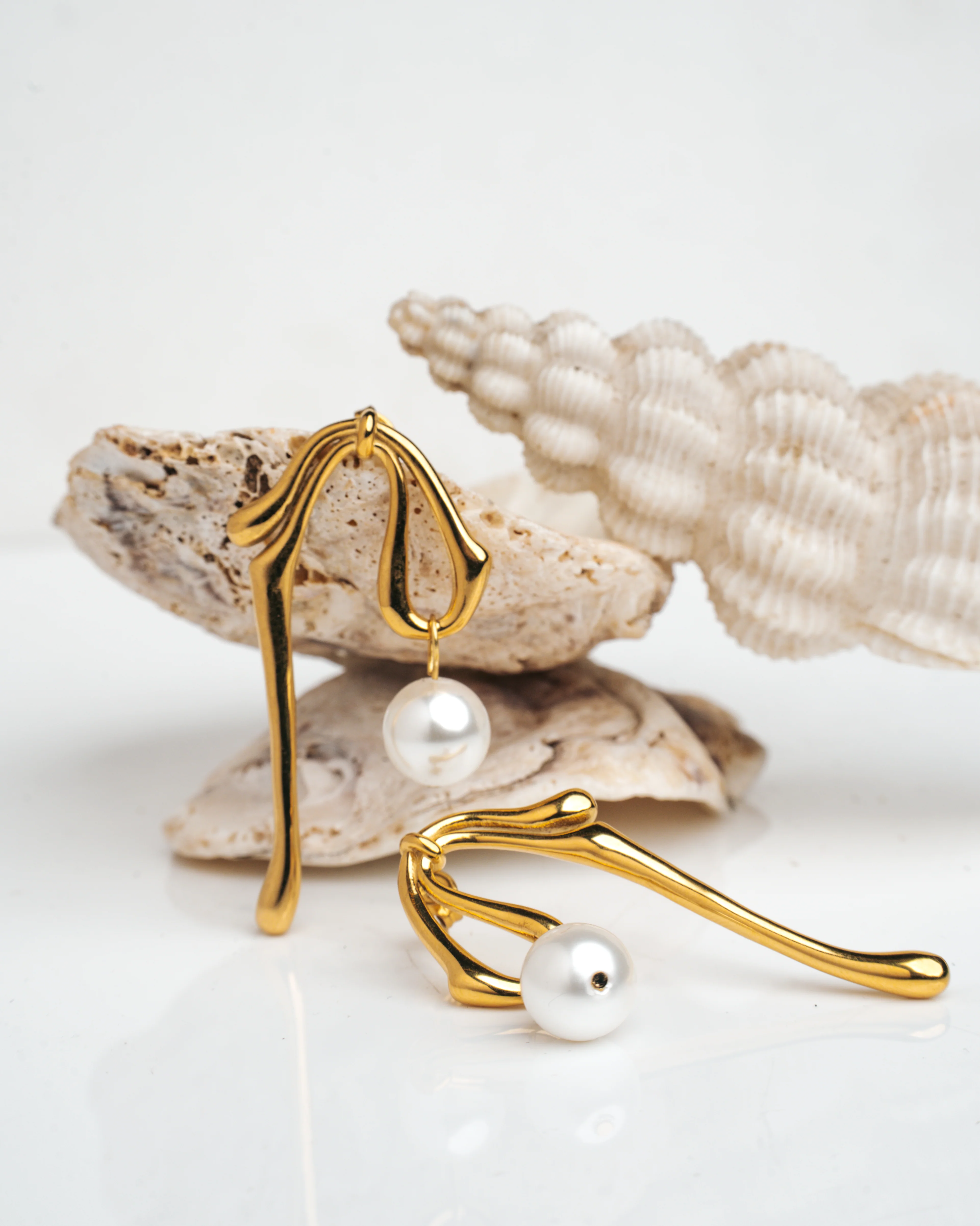 Pearl Fantasy Earrings - Image 7