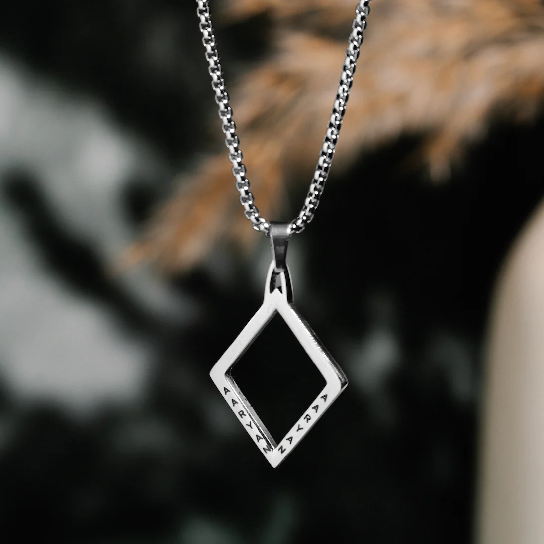 Personalised Diamond Locket for Men - Image 7