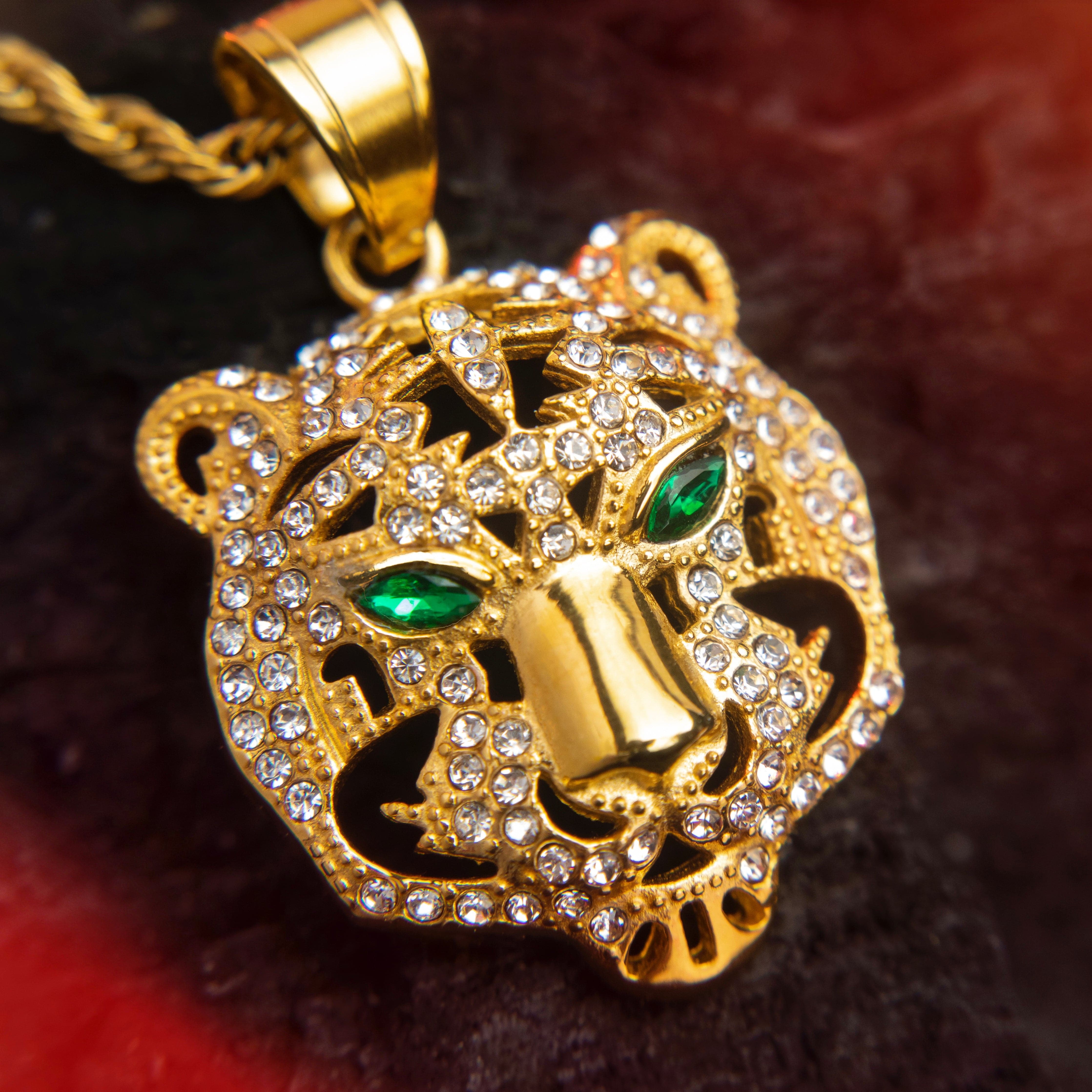 Personalised Emperor Locket for Men - Image 11
