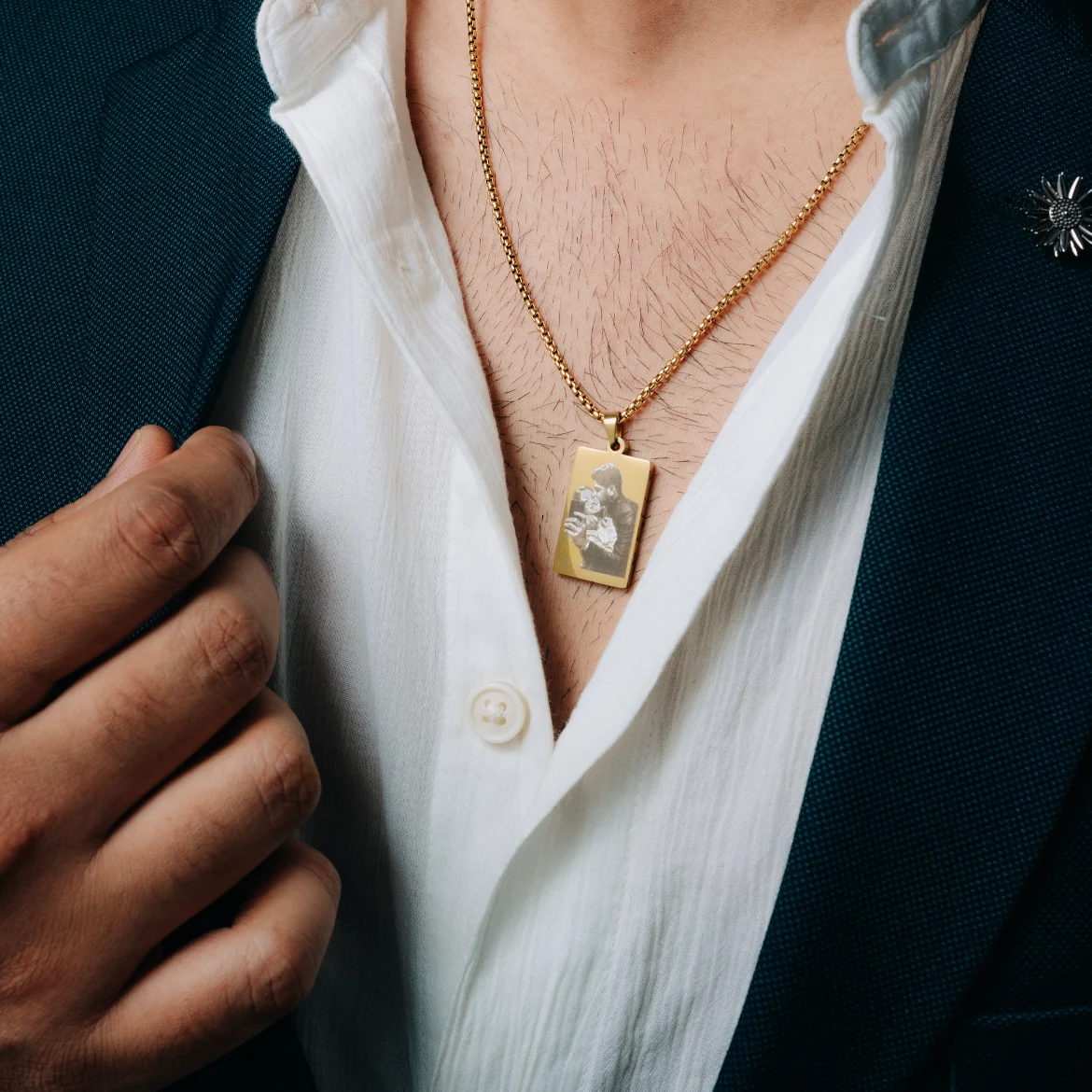 Personalised Photo Locket for Men - Image 6