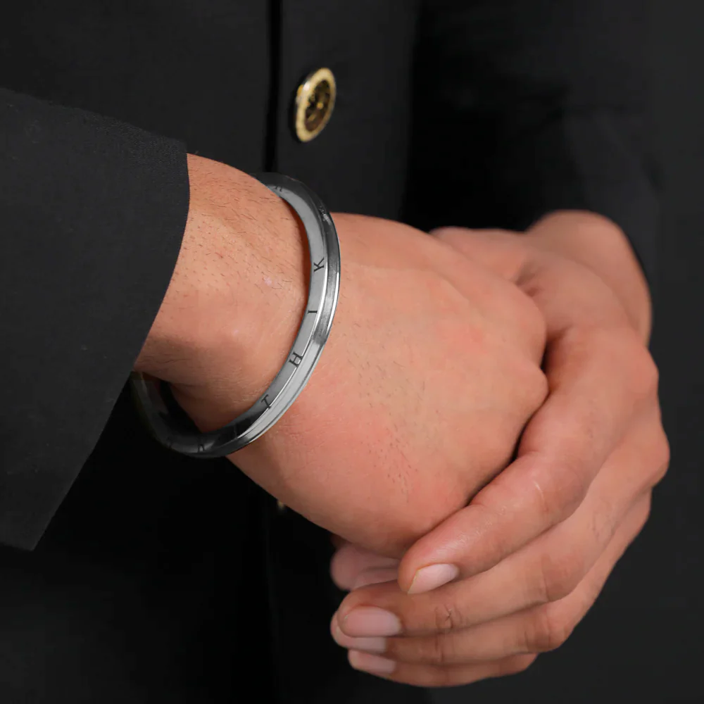 Personalised Shakti Silver Kada - Image 3